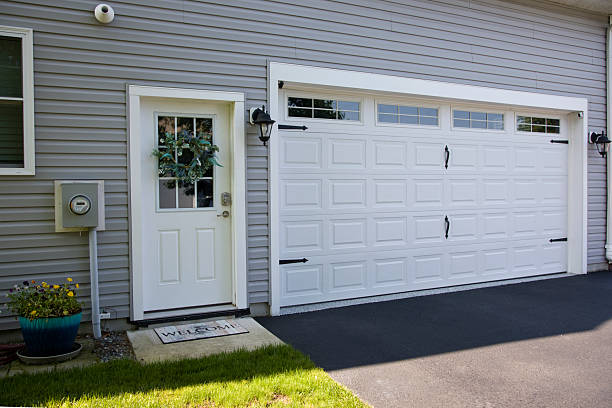 24/7 Emergency Garage Door experts in Dupont, PA